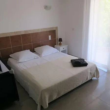 Poretta Villa *