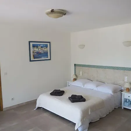 Poretta Vila